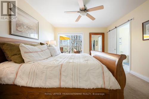 834603 4Th Line Ehs, Mono, ON - Indoor Photo Showing Bedroom