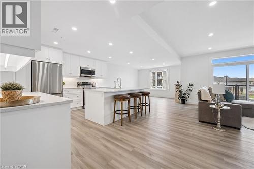 99B Farley Road Unit# 203, Fergus, ON - Indoor Photo Showing Kitchen With Upgraded Kitchen