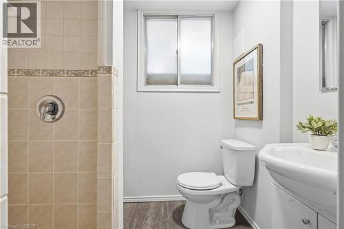 356 Coleridge Place, Waterloo, ON - Indoor Photo Showing Bathroom