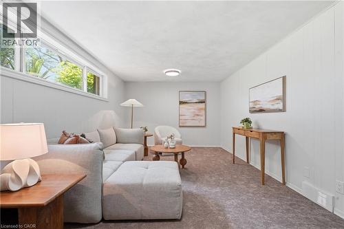 356 Coleridge Place, Waterloo, ON - Indoor Photo Showing Living Room