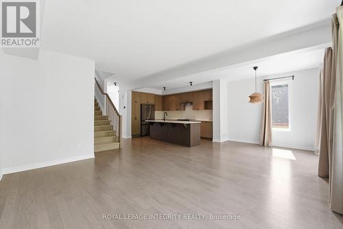 14 Academie Street, Russell, ON - Indoor