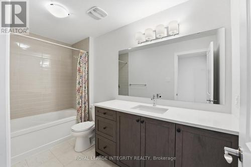 14 Academie Street, Russell, ON - Indoor Photo Showing Bathroom