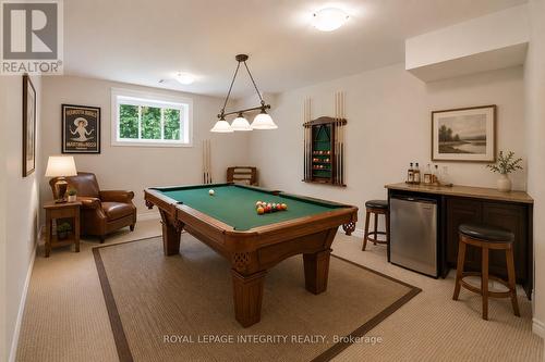 14 Academie Street, Russell, ON - Indoor Photo Showing Other Room