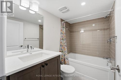 14 Academie Street, Russell, ON - Indoor Photo Showing Bathroom