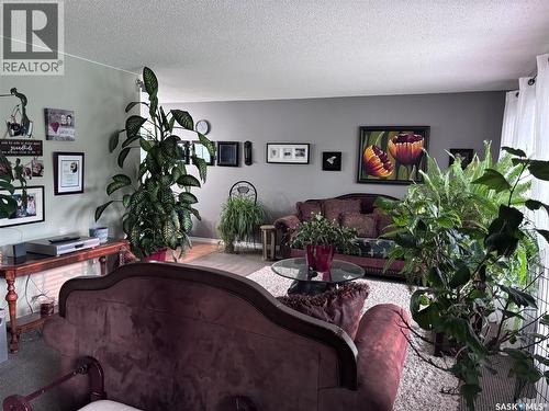220 4Th Street, Dalmeny, SK - Indoor