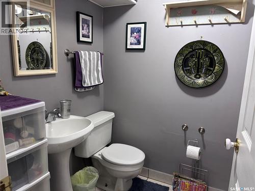 220 4Th Street, Dalmeny, SK - Indoor Photo Showing Bathroom