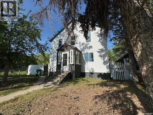319 H AVENUE S  Saskatoon, SK S7M 1W4