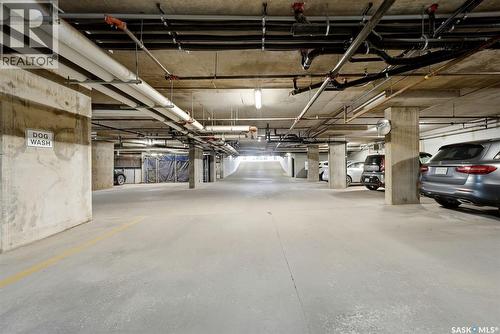 212 5301 Universal Crescent, Regina, SK - Indoor Photo Showing Garage