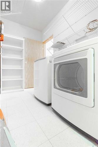 204 1839 Scarth Street, Regina, SK - Indoor Photo Showing Laundry Room