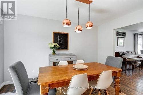 11 Hillside Drive, Selwyn, ON - Indoor Photo Showing Dining Room