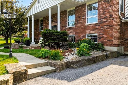 11 Hillside Drive, Selwyn, ON - Outdoor With Deck Patio Veranda