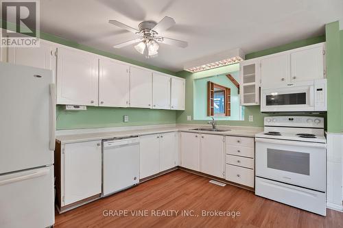 108 Fieldgate Drive, Ottawa, ON - Indoor Photo Showing Kitchen With Double Sink