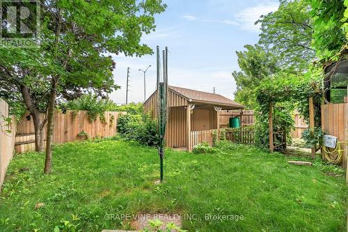 108 Fieldgate Drive, Ottawa, ON - Outdoor