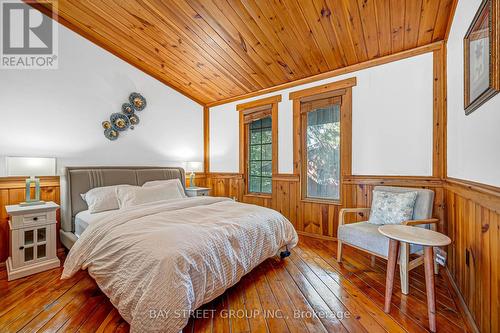 236 Summit Drive, Scugog, ON - Indoor Photo Showing Bedroom