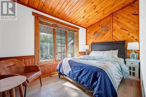 236 Summit Drive, Scugog, ON - Indoor Photo Showing Bedroom