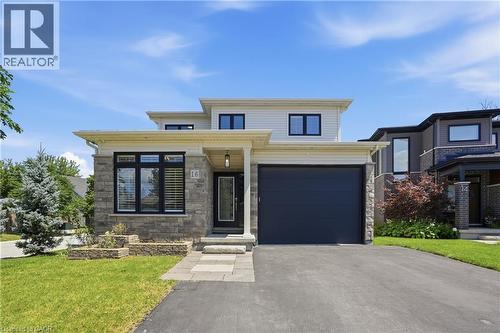 16 OLDE SCHOOL Court  St. Catharines, ON L2N 0B1