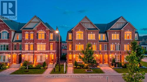 11 FINEGAN CIRCLE  Brampton, ON L7A 4Z7