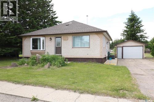 111 Henderson Street, Grayson, SK - Outdoor