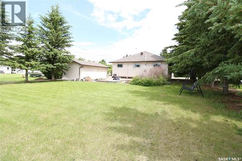 111 Henderson Street, Grayson, SK - Outdoor