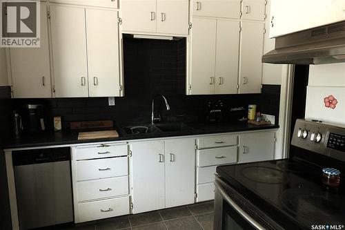 111 Henderson Street, Grayson, SK - Indoor Photo Showing Kitchen