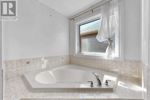 59 Chatterson Street, Whitby, ON - Indoor Photo Showing Bathroom