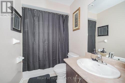 48 Curran Hall Crescent, Toronto, ON - Indoor Photo Showing Bathroom