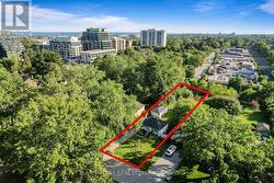 1088 CHERRIEBELL ROAD  Mississauga, ON L5E 2R3