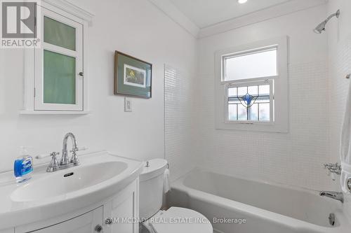 1088 Cherriebell Road, Mississauga, ON - Indoor Photo Showing Bathroom