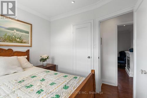 1088 Cherriebell Road, Mississauga, ON - Indoor Photo Showing Bedroom