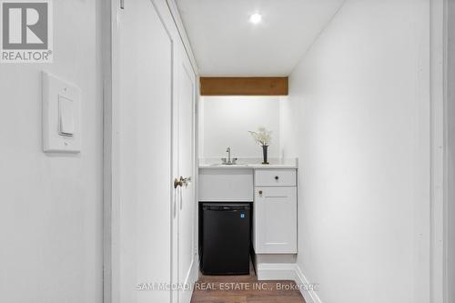 1088 Cherriebell Road, Mississauga, ON - Indoor