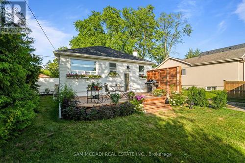1088 Cherriebell Road, Mississauga, ON - Outdoor