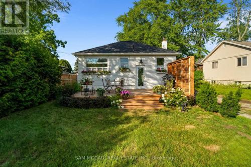 1088 Cherriebell Road, Mississauga, ON - Outdoor
