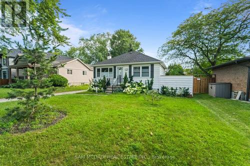 1088 Cherriebell Road, Mississauga, ON - Outdoor