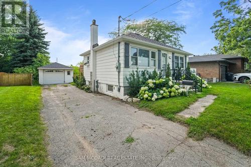 1088 Cherriebell Road, Mississauga, ON - Outdoor