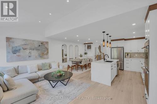 23 - 1170 WEST SHORE DRIVE  Mississauga, ON L5E 3H8
