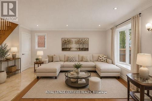 35 Trenholme Crescent, Hamilton, ON - Indoor Photo Showing Living Room
