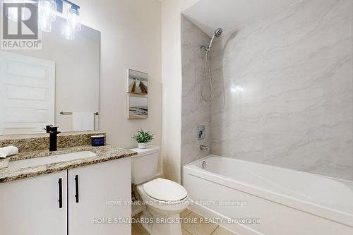 53 - 19 Eldora Avenue, Toronto, ON - Indoor Photo Showing Bathroom