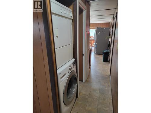 658 Mcdonald Road, Vanderhoof, BC - Indoor Photo Showing Laundry Room