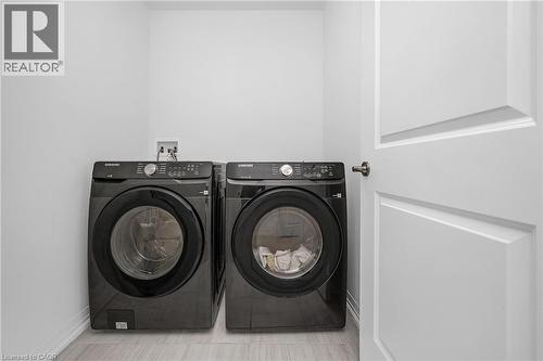 61 Wilson Drive, Thorold, ON - Indoor Photo Showing Laundry Room