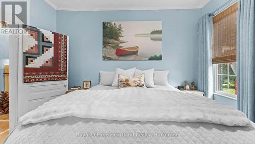 18 St.Vincent Street, Goderich (Goderich (Town)), ON - Indoor Photo Showing Bedroom