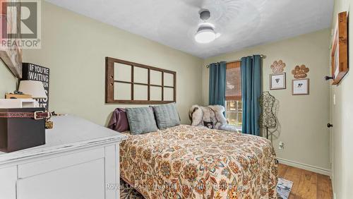 18 St.Vincent Street, Goderich (Goderich (Town)), ON - Indoor Photo Showing Bedroom