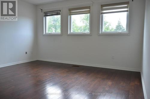 50 Adrian Crescent, Markham, ON - Indoor Photo Showing Other Room