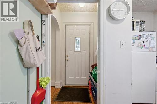 95 Forest Road, Cambridge, ON - Indoor Photo Showing Other Room