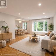 77 COLLEEN STREET Vaughan, ON L4J 5G6
