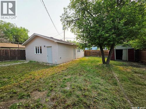 333 Elphinstone Street, Regina, SK - Outdoor