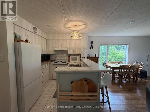 329 Mariners Way, Collingwood, ON - Indoor Photo Showing Other Room