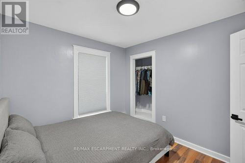 21 East Bend Avenue N, Hamilton, ON - Indoor Photo Showing Bedroom