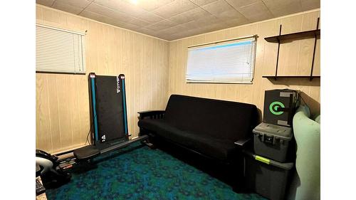 807 23 Highway, Nakusp, BC - Indoor Photo Showing Other Room