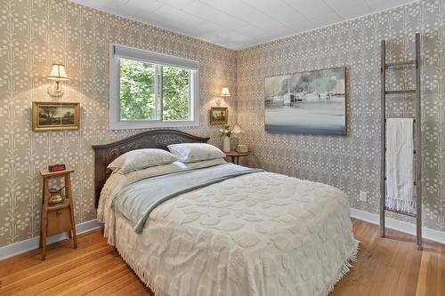 1413 Eastman Avenue, Riondel, BC - Indoor Photo Showing Bedroom