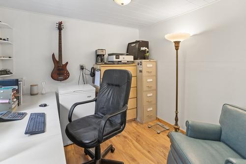 1413 Eastman Avenue, Riondel, BC - Indoor Photo Showing Office